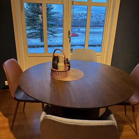 Tromsdalen アパート